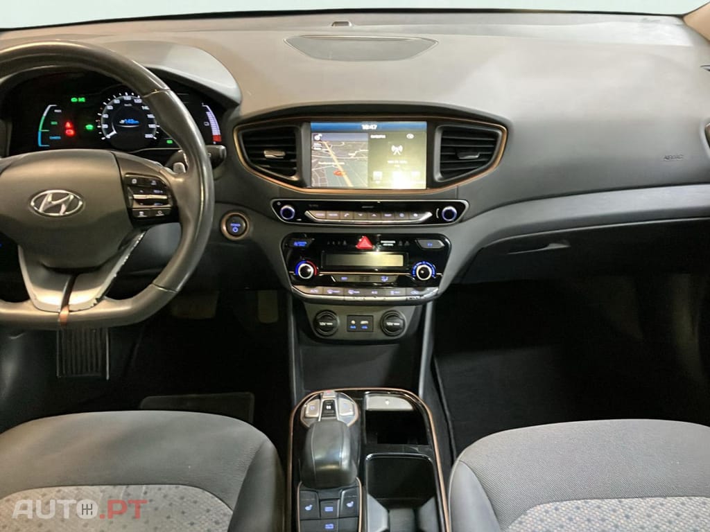 Hyundai Ioniq 28kWh Eletric Tech