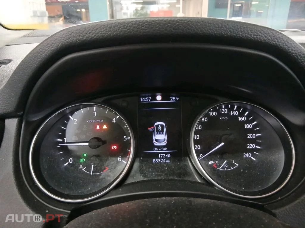 Nissan Qashqai 1.5 dCi N-Connecta