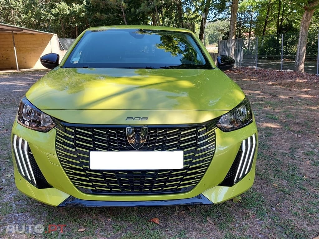 Peugeot E-208 50 kWh Active Pack