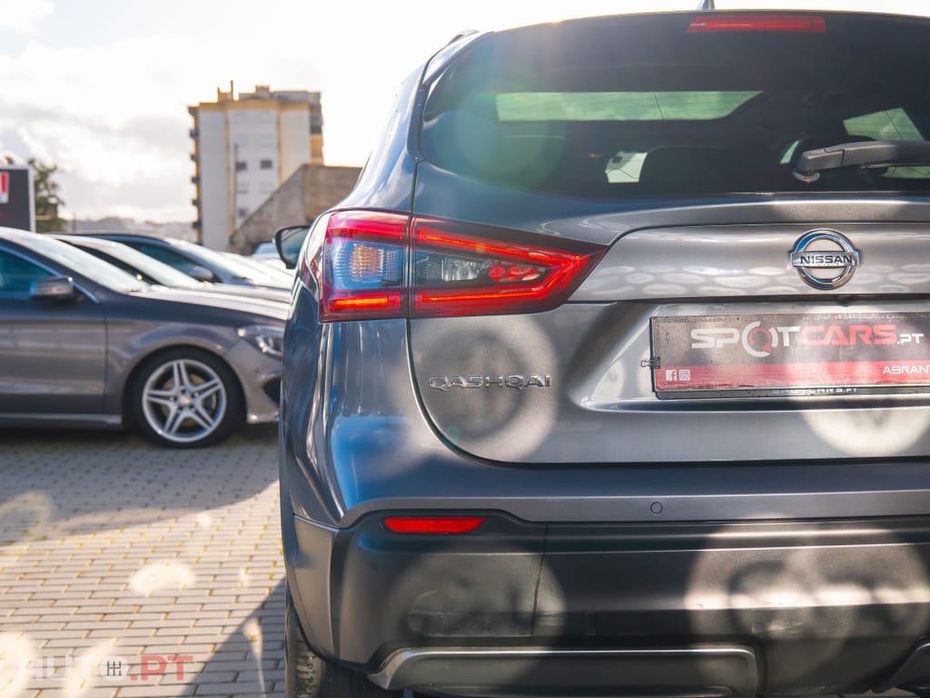 Nissan Qashqai 1.5 dCi N-Connecta
