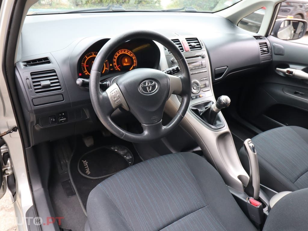 Toyota Auris 1.4 D-4D AC