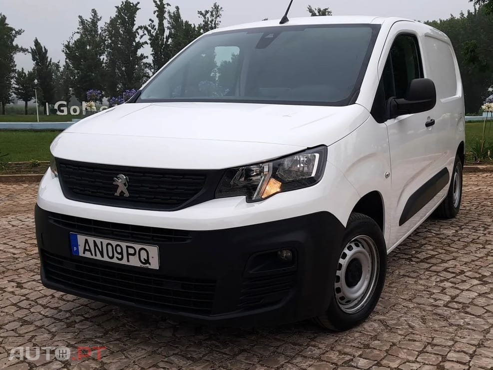 Peugeot Partner 1.5 BlueHDi Premium Standard