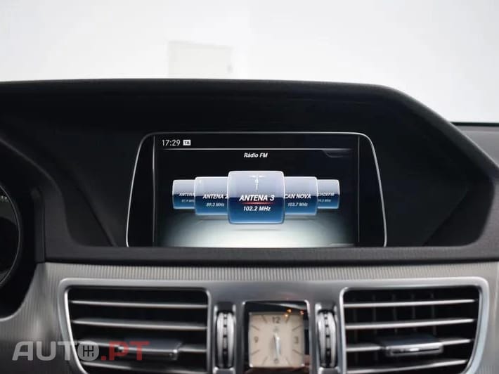 Mercedes-Benz E 300 Bluetec Hybrid Avantgarde