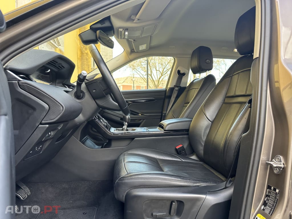 Land Rover Evoque 2.0 D150 R-Dynamic S