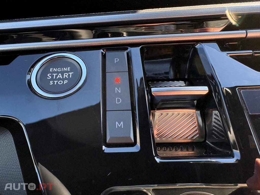 Peugeot 3008 1.2 Hybrid Allure E-DCS 6