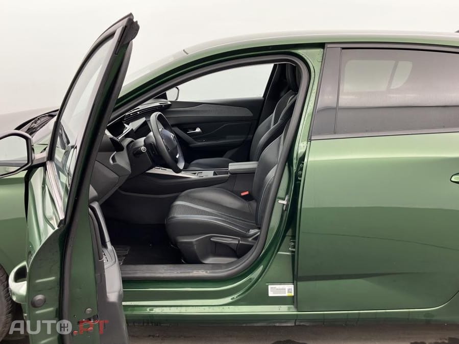 Peugeot 308 1.2 PureTech Allure Pack EAT8