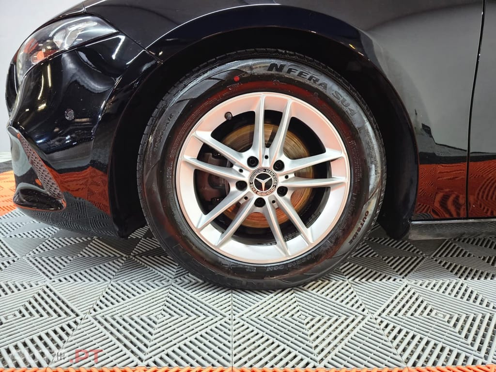 Mercedes-Benz A 180 d Business Solutions Aut.