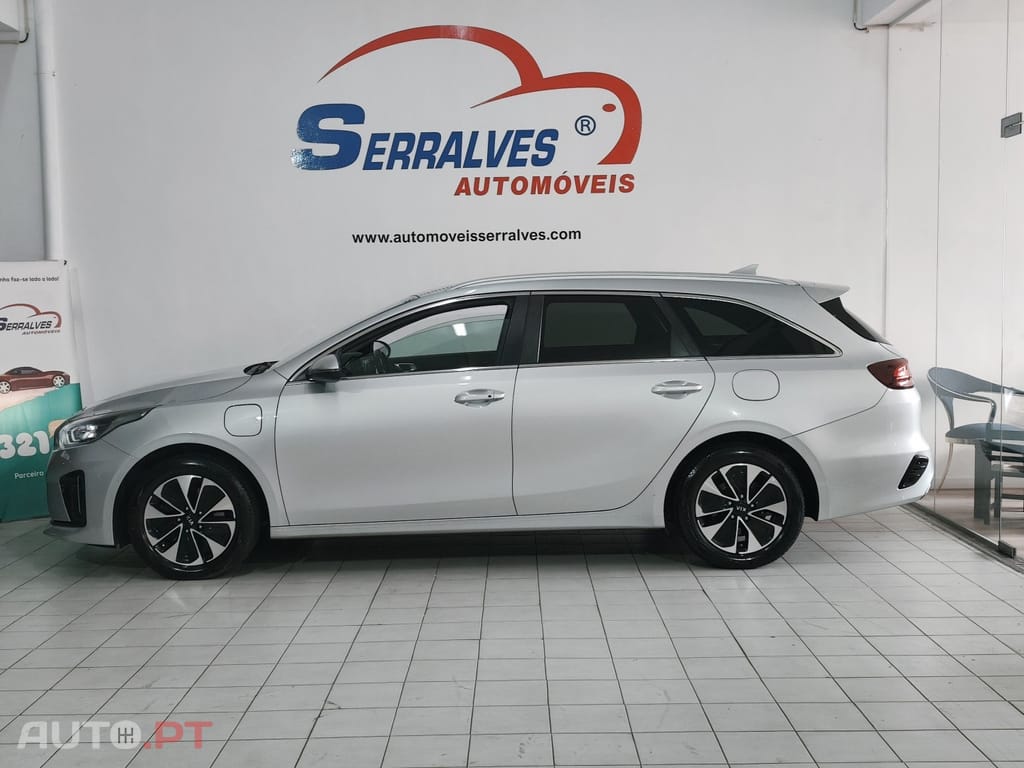 Kia Ceed SW 1.6 GDi PHEV Tech 6DCT