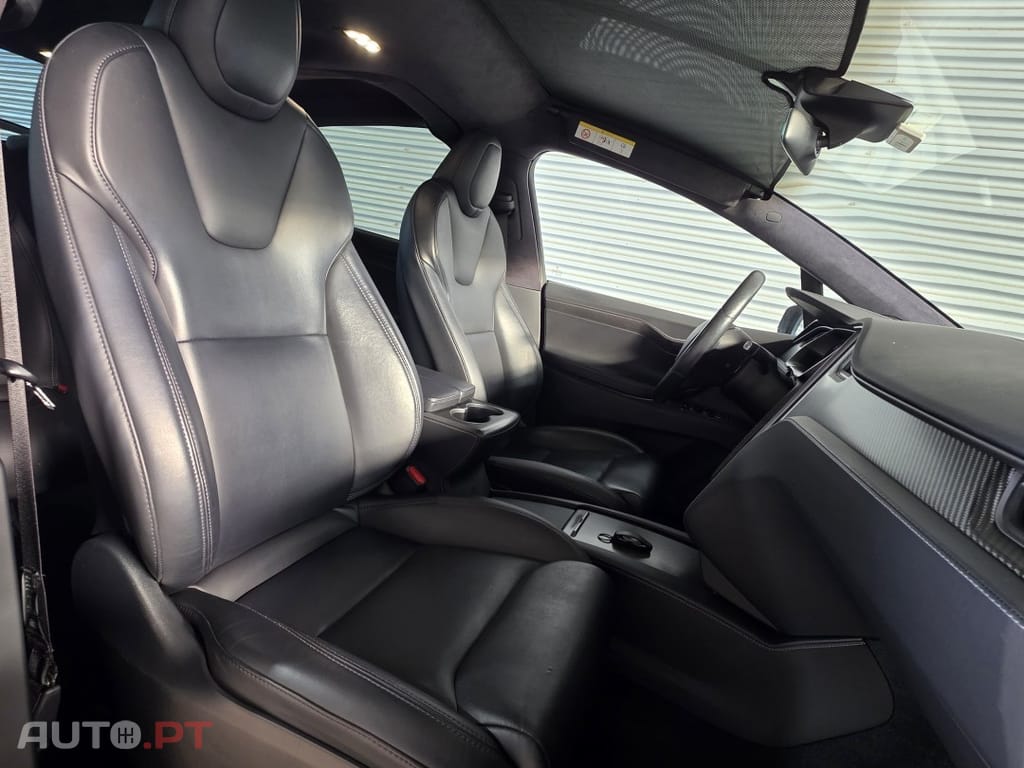 Tesla Model X Performance Ludicrous