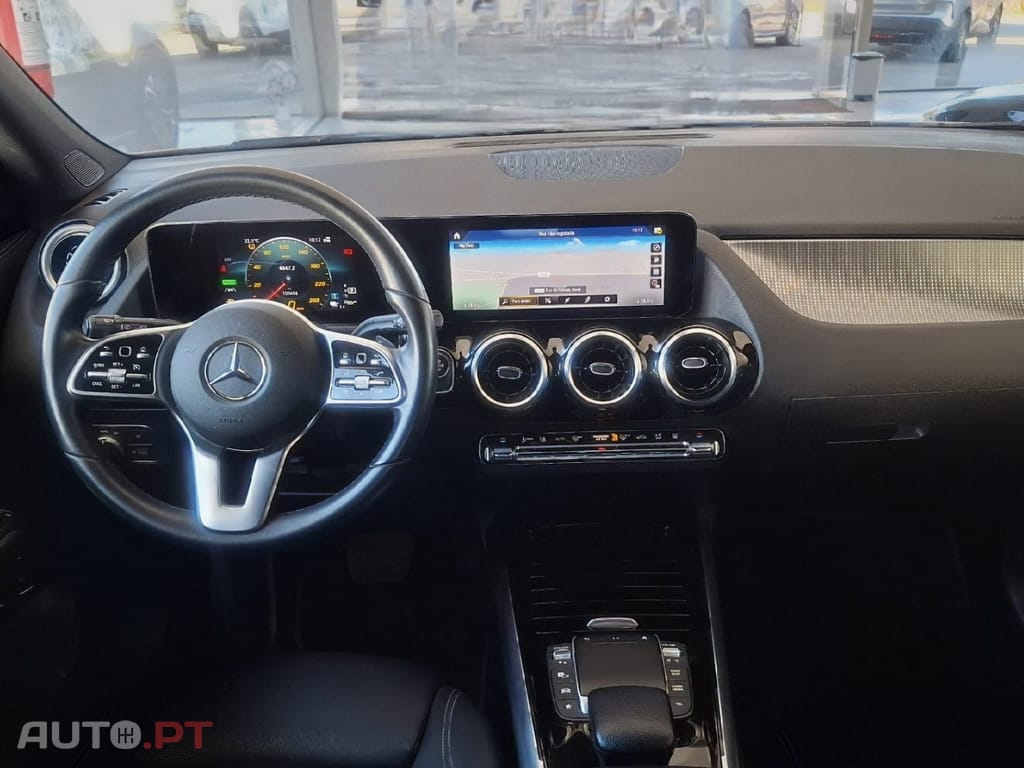 Mercedes-Benz GLA 250 e 8G-DCT Progressive Advanced