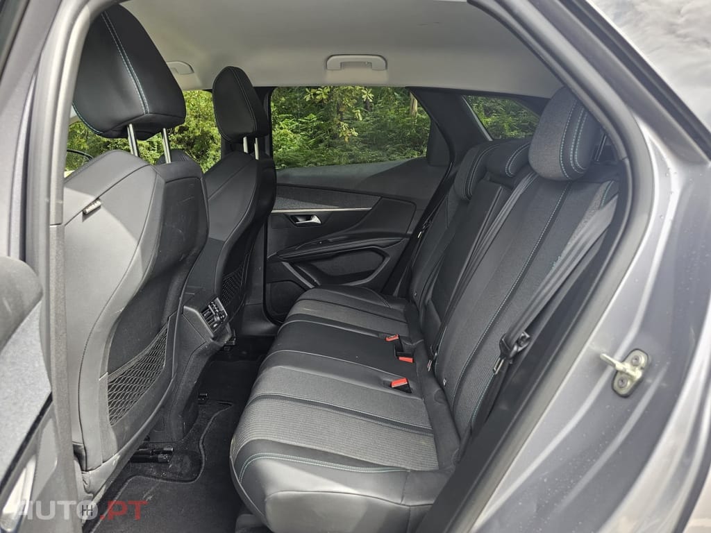 Peugeot 3008 BlueHDi 130 Stop & Start Active Pack