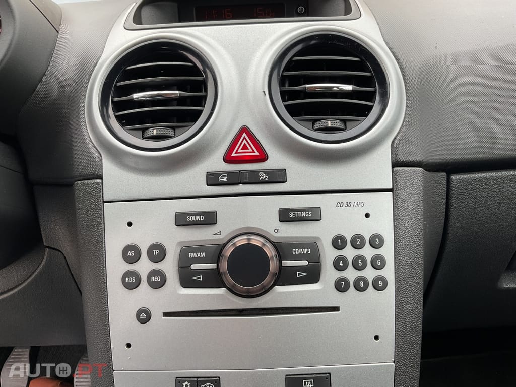 Opel Corsa 1.2 Enjoy