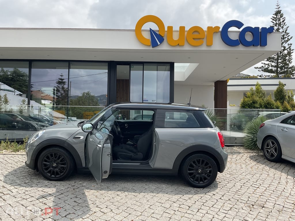 MINI Cooper Cooper D