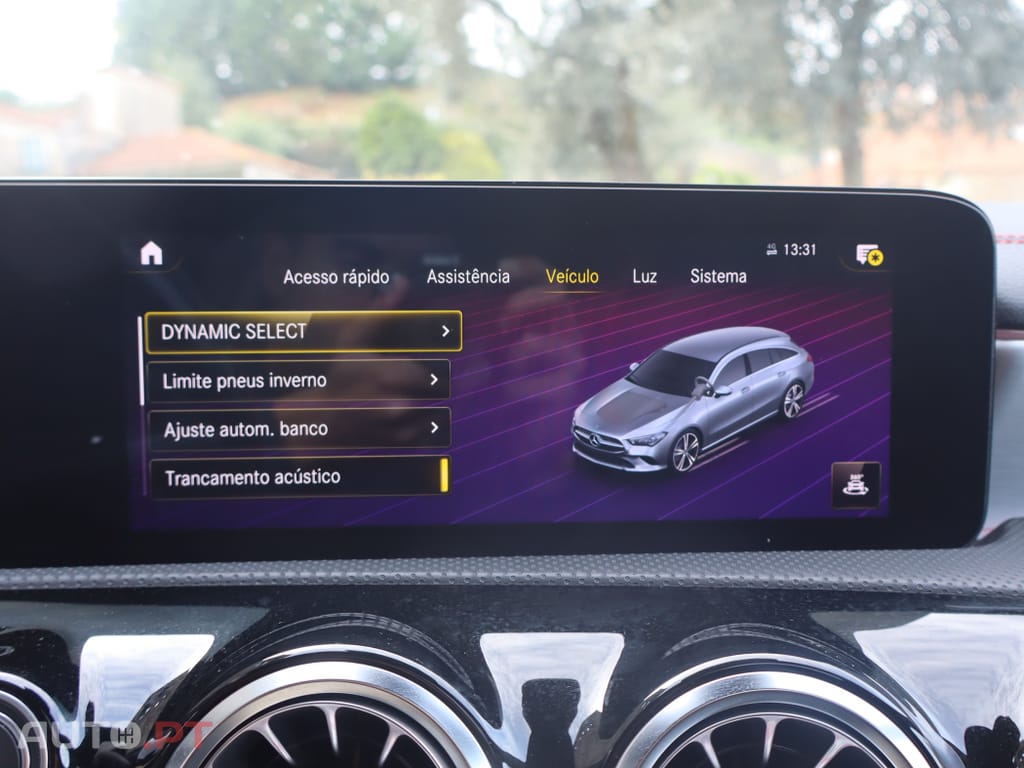 Mercedes-Benz CLA 180 d Shooting Brake AMG Premium Plus