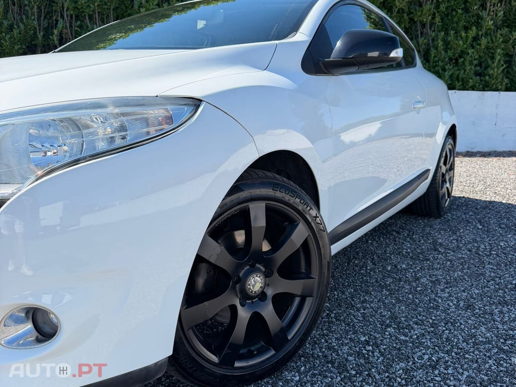 Renault Mégane Coupe 1.5 dCi Dynamique CO2 Champion
