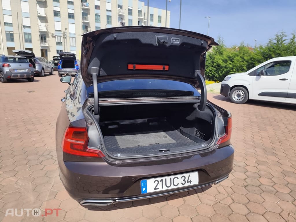 Volvo S90 2.0 B5 Inscription AWD Geartronic