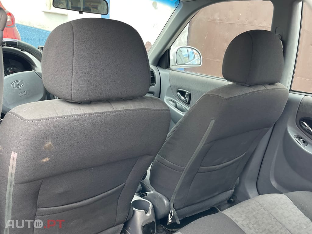 Hyundai Accent GLS
