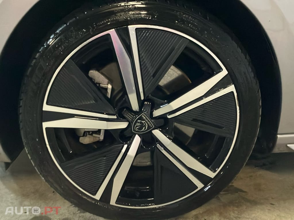 Peugeot 308 1.6 Hybrid GT Pack e-EAT8