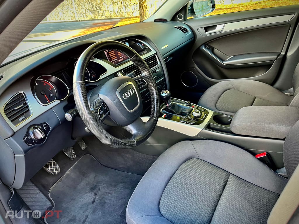 Audi A5 2.0 TDi S-line