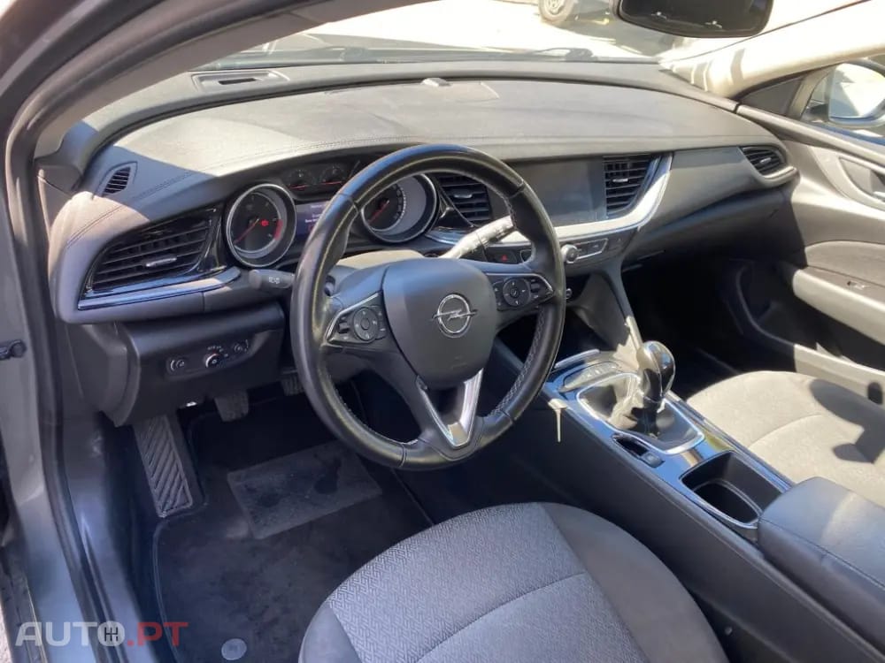 Opel Insignia 1.6 CDTi Edition