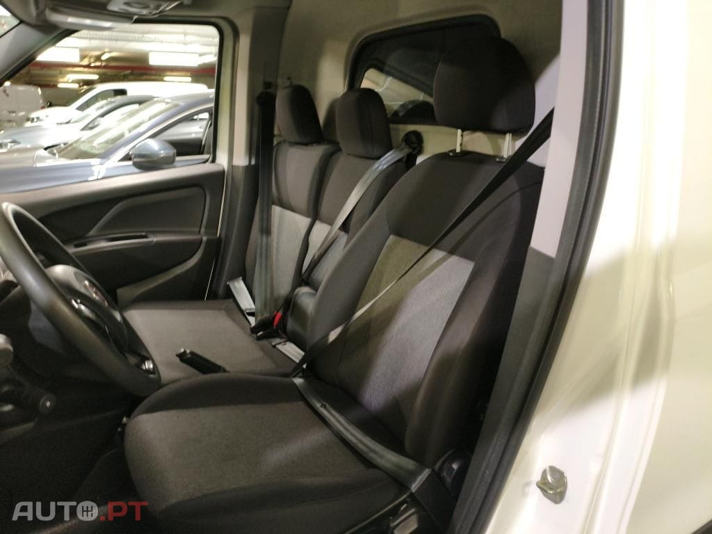 Fiat Doblo DOBLO CARGO 1.6 MJ SX 3L
