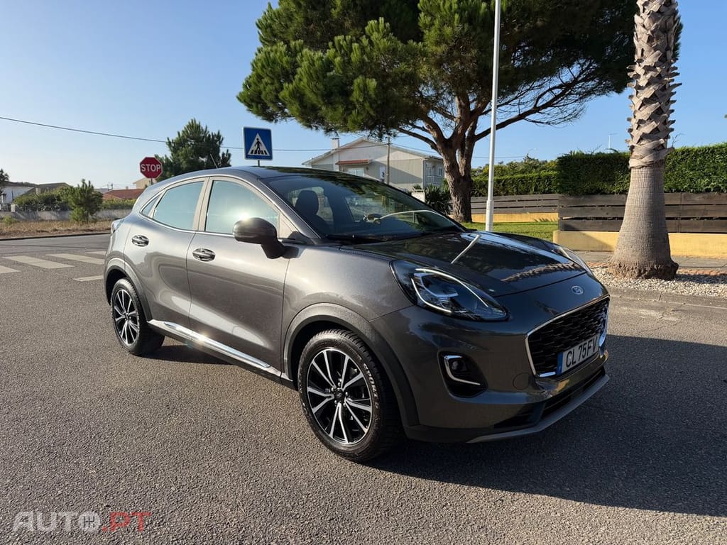 Ford Puma 1.0 EcoBoost MHEV Titanium
