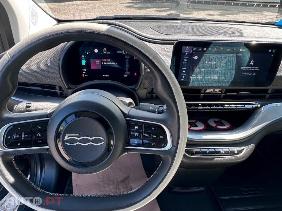 Fiat 500e C La Prima