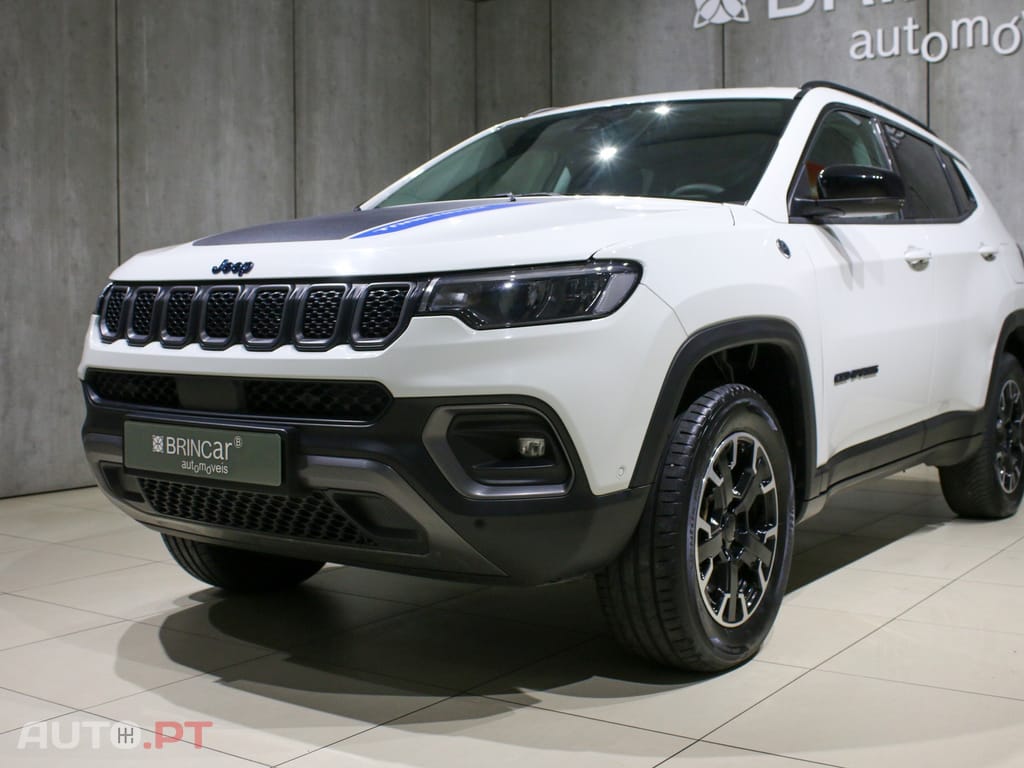 Jeep Compass 1.3 TG 4Xe Trailhawk