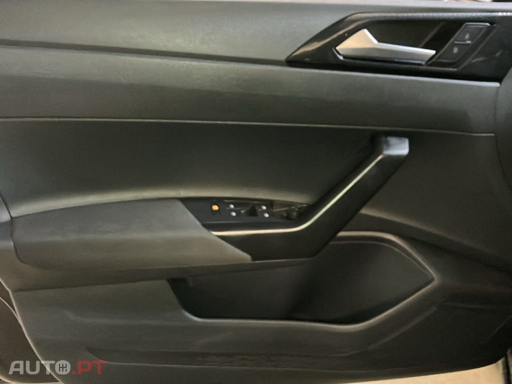 Volkswagen Polo 1.0 TSI Life DSG