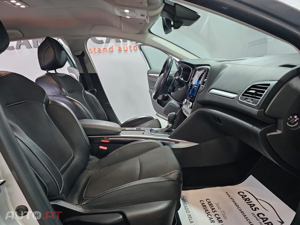 Renault Mégane Sport Tourer 1.5 Blue dCi Intens EDC