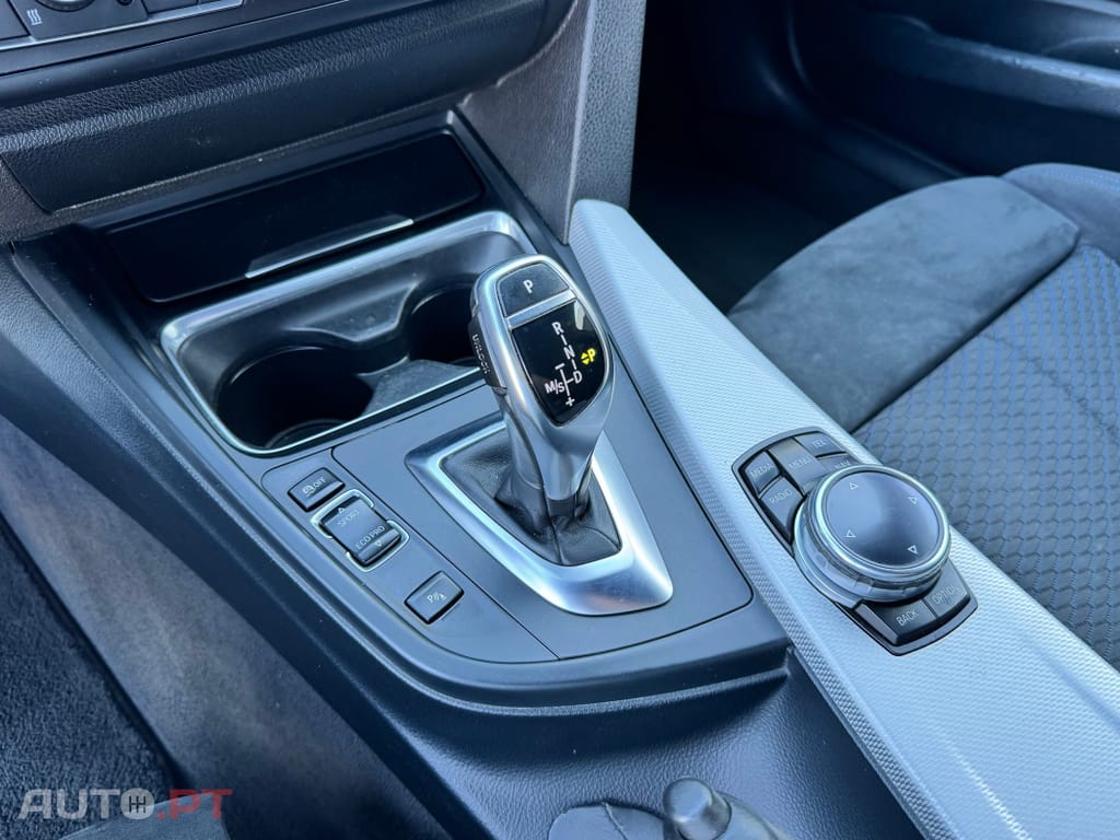 BMW 320 d Touring Auto Pack M