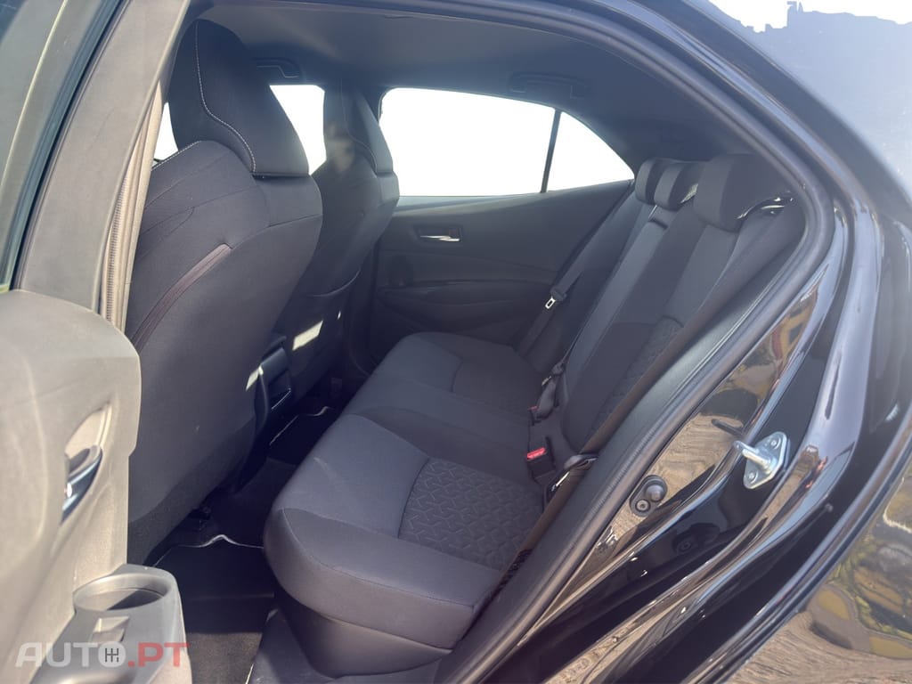 Toyota Corolla 1.8 Hybrid Comfort