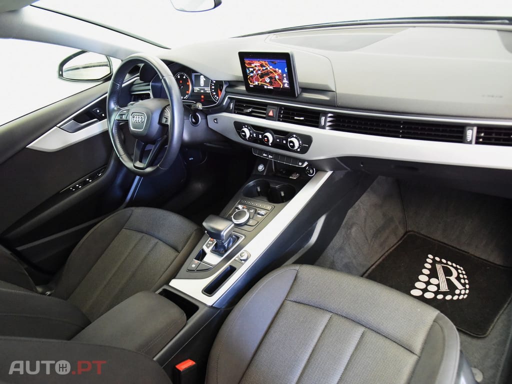 Audi A4 Avant 35 TDI Design S tronic