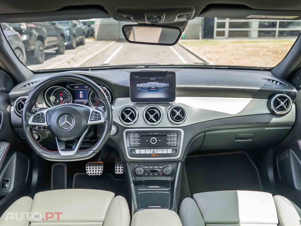 Mercedes-Benz GLA 220 220 d AMG Line