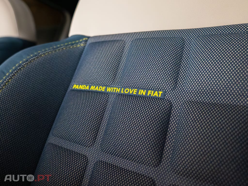 Fiat Grande Panda 1.2 Hybrid La Prima eDCT