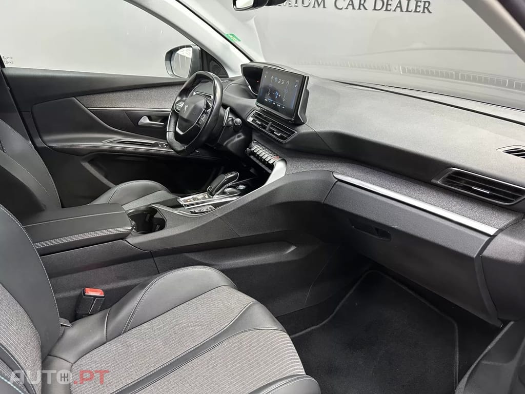 Peugeot 5008 1.2 PureTech Allure Pack