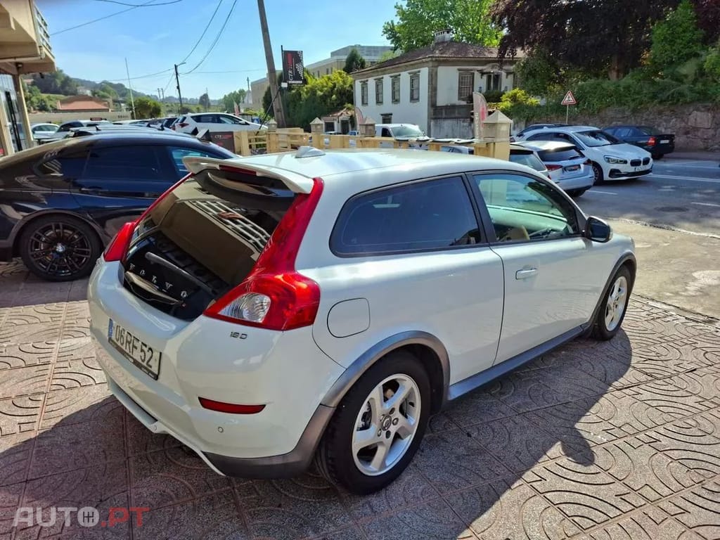 Volvo C30  Drive Momentum
