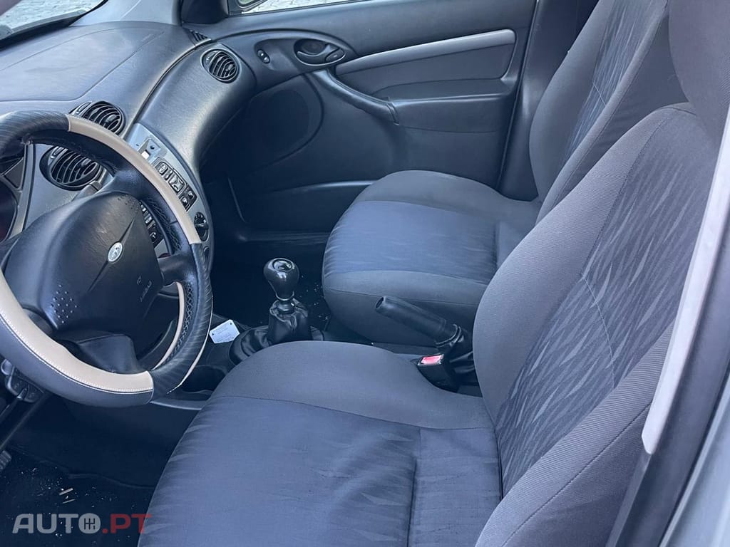 Ford Focus FOCUS