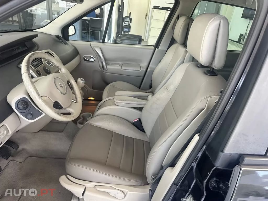 Renault Grand Scénic 1.5 dCi Dynamique S 7L.