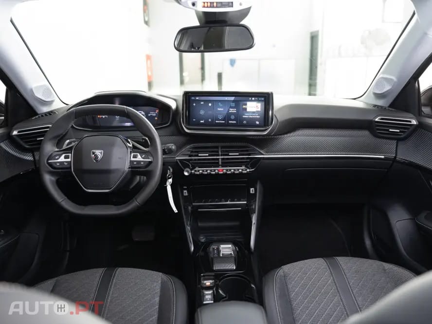Peugeot 208 1.2 Hybrid Allure e-DCS6