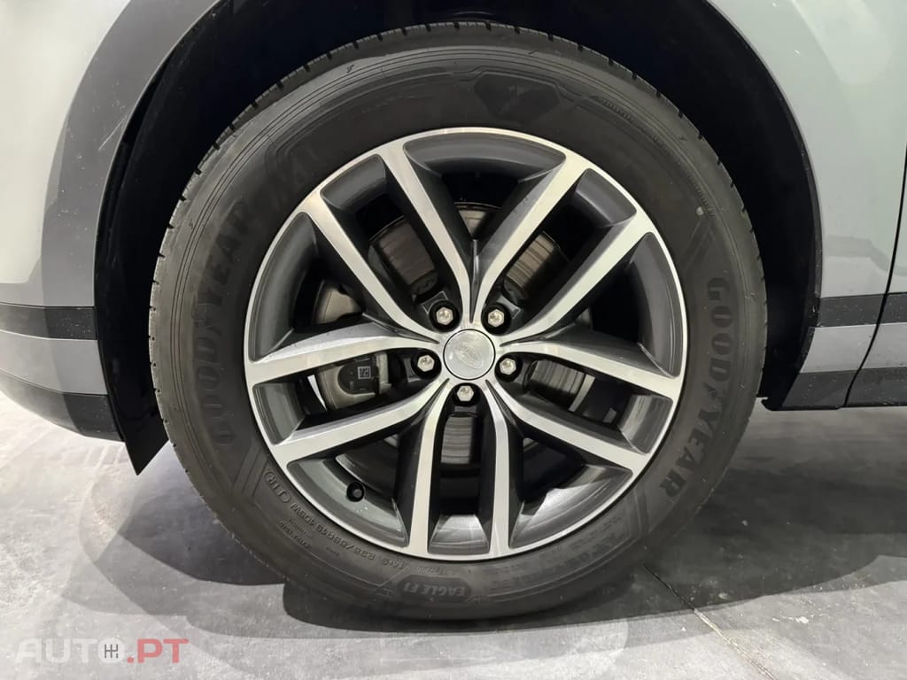 Land Rover Evoque Dynamic SE