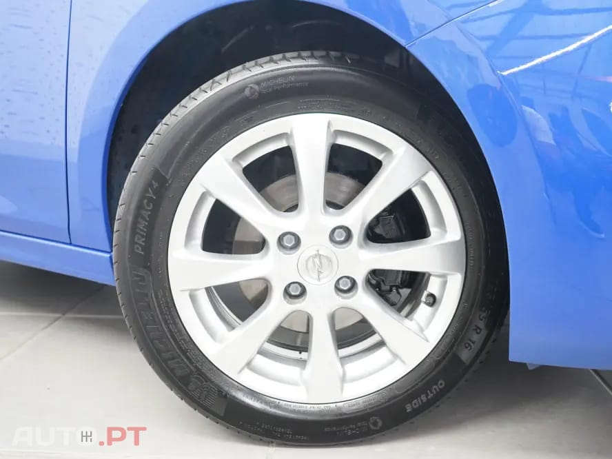 Opel Corsa 1.2 Edition — fotografia 10