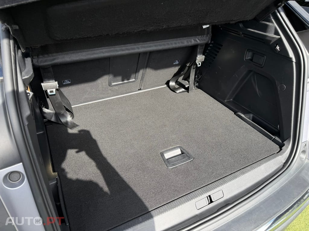 Peugeot 3008 1.5 BlueHDi GT EAT8