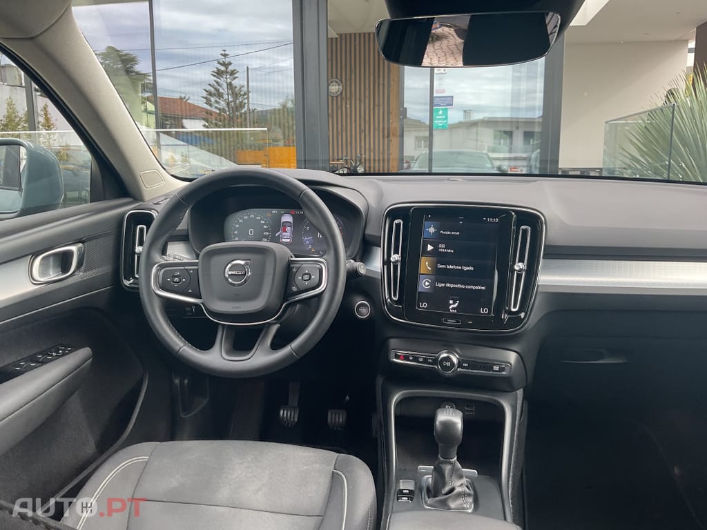 Volvo XC40 1.5 T3 Momentum