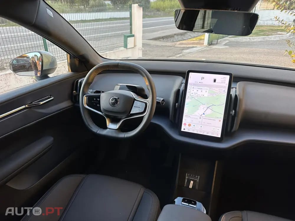 Volvo EX30 69 kWh Single Motor Extended Range Core