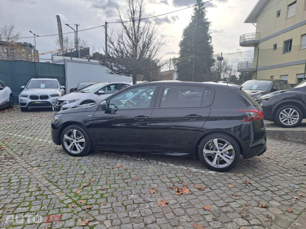 Peugeot 308 1.2 PureTech Allure J17