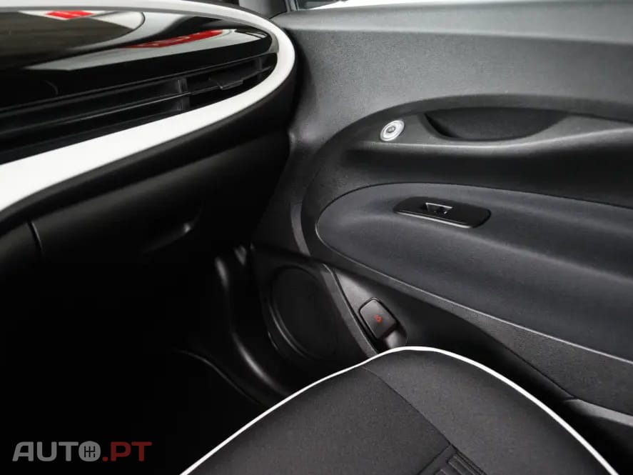 Fiat 500e Action