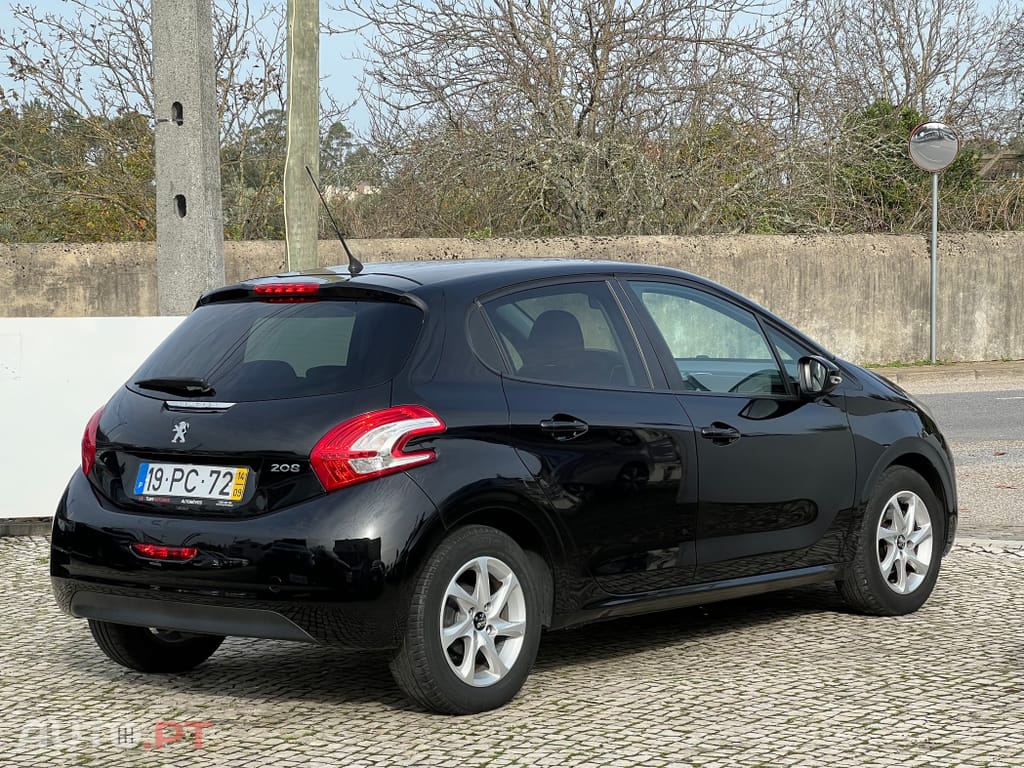 Peugeot 208 1.4 HDi Active