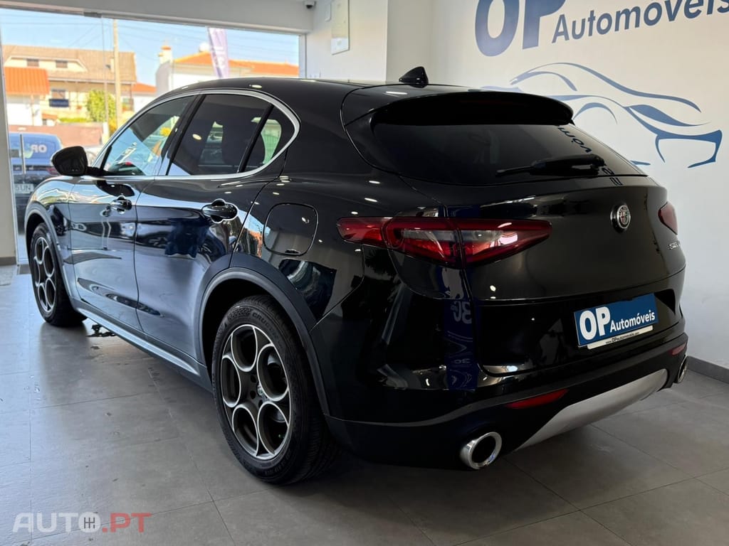 Alfa Romeo Stelvio 2.2 D Super AT8