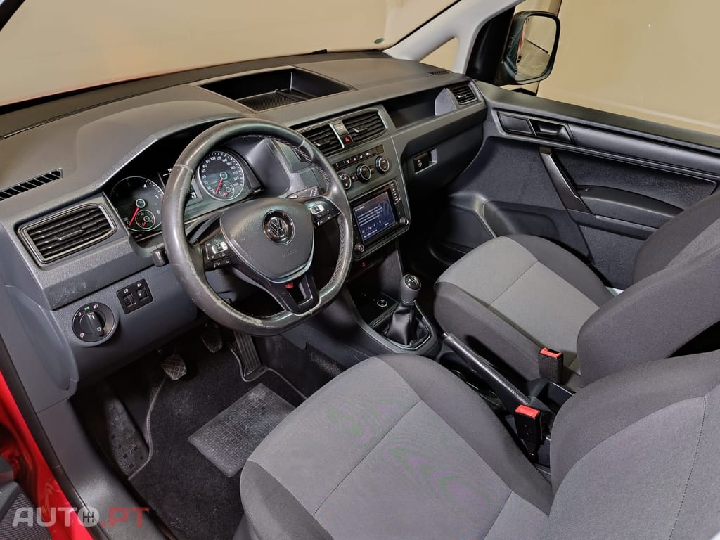 Volkswagen Caddy Maxi 2.0 TDi  102cv